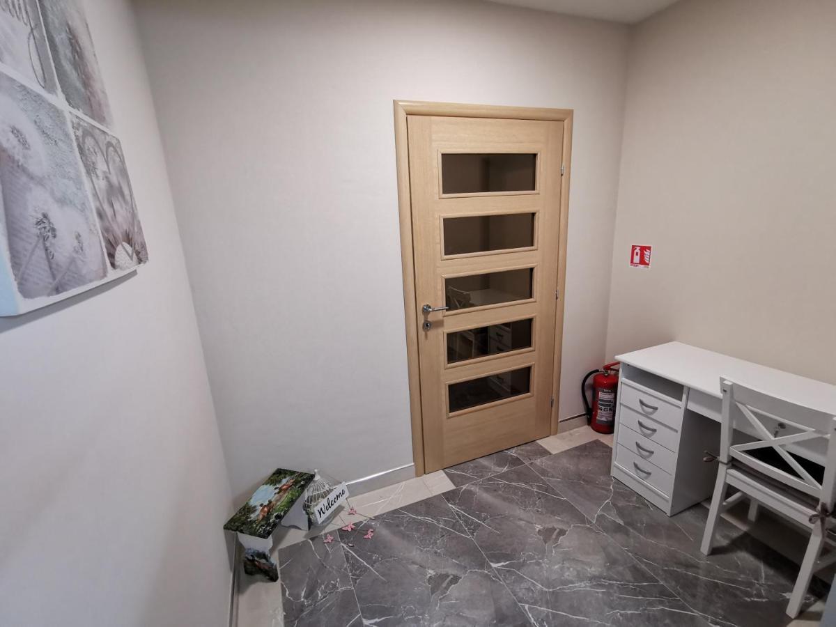 Apartman Bozur **** Satnica Dakovacka Екстер'єр фото
