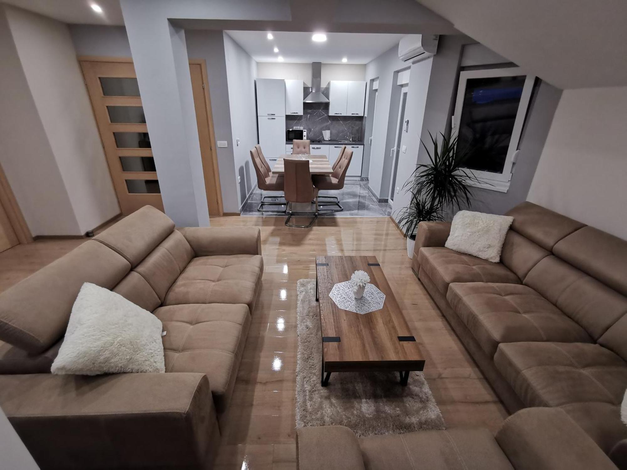 Apartman Bozur **** Satnica Dakovacka Екстер'єр фото